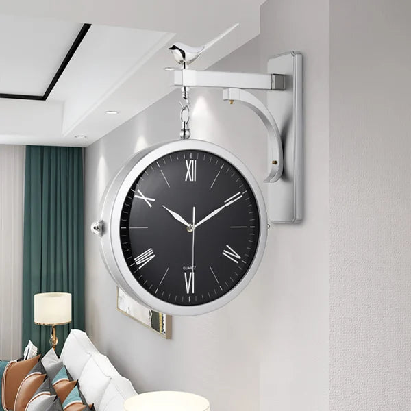 RomanClock - Doppio Lato Orologio da Parete - Eleganza e Funzionalità